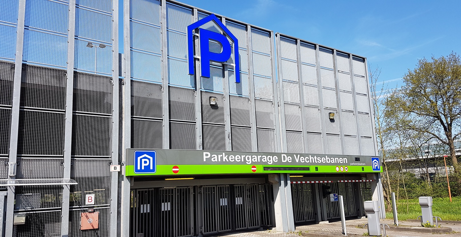 Smart lighting parkeergarage Vechtse Banen Utrecht